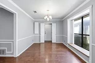 8205 Alsace Ct, Fort Worth, TX 76134 - Photo 2