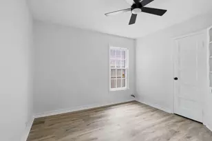 607 S Austin St, Sherman, TX 75090 - Photo 12