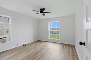 607 S Austin St, Sherman, TX 75090 - Photo 14