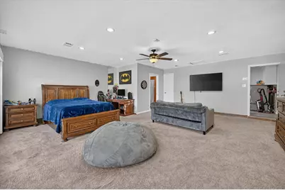 5716 Maryview Terrace, Haltom City, TX 76117 - Photo 18