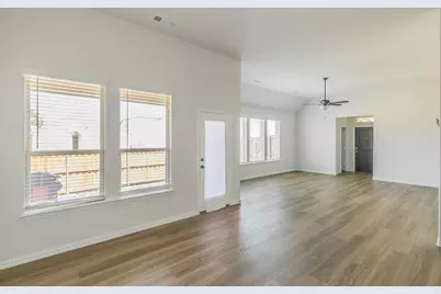 1000 S Hill Drive, Crowley, TX 76036 - Photo 20