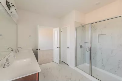 1000 S Hill Drive, Crowley, TX 76036 - Photo 18