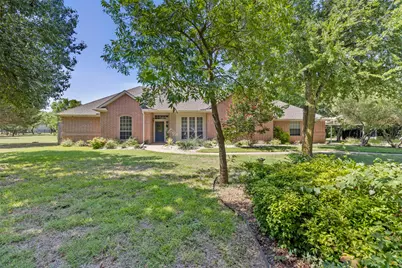 4516 Pecan Meadow Court, Fort Worth, TX 76140 - Photo 6