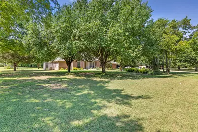 4516 Pecan Meadow Court, Fort Worth, TX 76140 - Photo 8