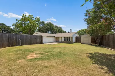 733 Mockingbird Drive, Lewisville, TX 75067 - Photo 18