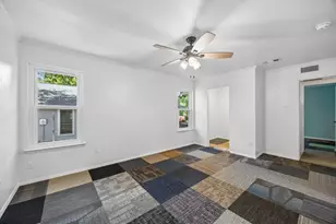 733 Mockingbird Dr, Lewisville, TX 75067 - Photo 14