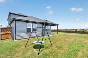 1301 Espada St, Fort Worth, TX 76052 - Photo 4