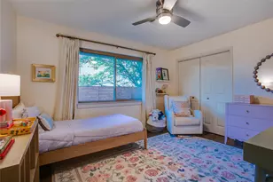 9039 Lanshire Dr, Dallas, TX 75238 - Photo 22