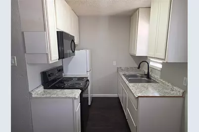 3910 Polly Street #203, Dallas, TX 75210 - Photo 2