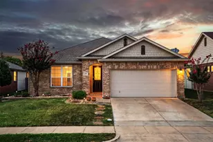 499 Grayson Ln, Lake Dallas, TX 75065 - Photo 1