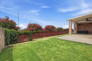5541 Cranberry Dr, Fort Worth, TX 76137 - Photo 34