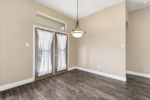 5541 Cranberry Dr, Fort Worth, TX 76137 - Photo 14