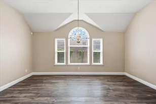 5541 Cranberry Dr, Fort Worth, TX 76137 - Photo 16