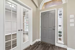 5541 Cranberry Dr, Fort Worth, TX 76137 - Photo 2