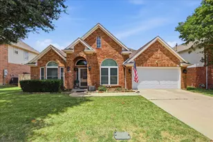 5541 Cranberry Dr, Fort Worth, TX 76137 - Photo 1