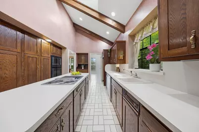 6522 McCommas Boulevard, Dallas, TX 75214 - Photo 12