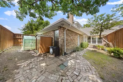 6522 McCommas Boulevard, Dallas, TX 75214 - Photo 32