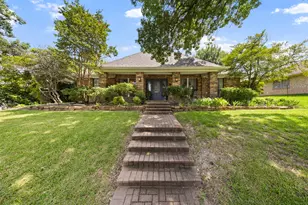 6522 McCommas Blvd, Dallas, TX 75214 - Photo 2