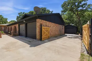 2706 Mintwood Pl, Arlington, TX 76016 - Photo 2