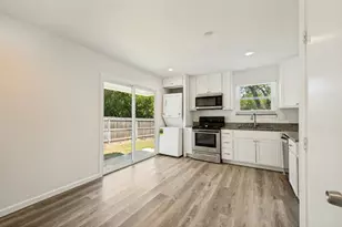 411 Hillcrest St, Mansfield, TX 76063 - Photo 6