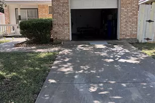 9656 Stonewood Dr, Dallas, TX 75227 - Photo 1