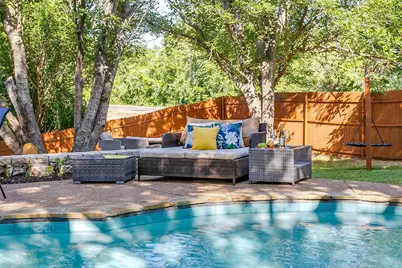 1401 Cheyenne Trail, Granbury, TX 76048 - Photo 38