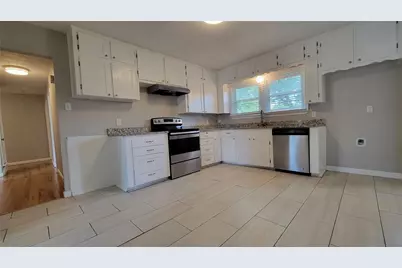 4804 Sabelle Lane, Haltom City, TX 76117 - Photo 8