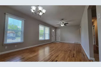 4804 Sabelle Lane, Haltom City, TX 76117 - Photo 6
