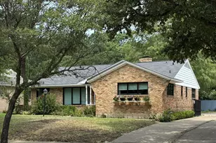 6755 E Mockingbird Ln, Dallas, TX 75214 - Photo 4