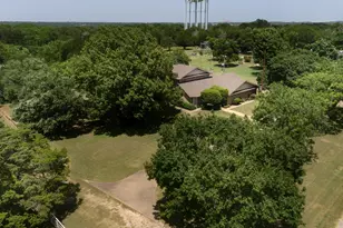 1027 Sherman Dr, Cedar Hill, TX 75104 - Photo 36