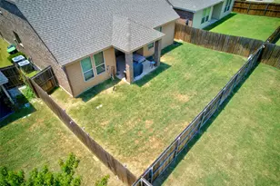 2113 Lake Hawthorne Trl, Little Elm, TX 75068 - Photo 12