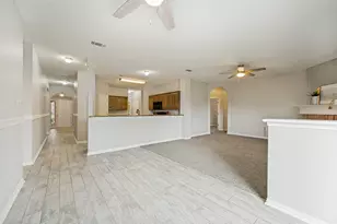 100 Bullava Ct, Crowley, TX 76036 - Photo 14
