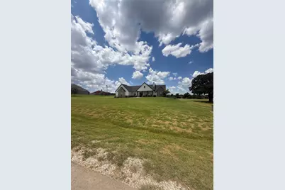 165 Quail Ridge Court, Decatur, TX 76234 - Photo 2