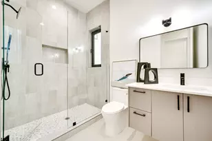 3825 Munger Ave, Dallas, TX 75206 - Photo 32