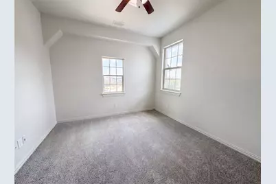 400 Blue Star Court, Burleson, TX 76028 - Photo 10