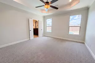 400 Blue Star Ct, Burleson, TX 76028 - Photo 4