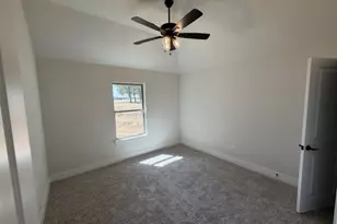 2032 Camden Ln, Springtown, TX 76082 - Photo 18