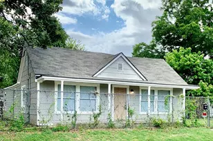 100 Brandies St, Fort Worth, TX 76111 - Photo 1