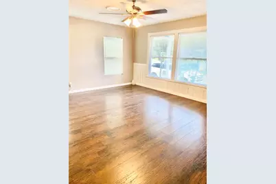100 Brandies Street, Fort Worth, TX 76111 - Photo 2