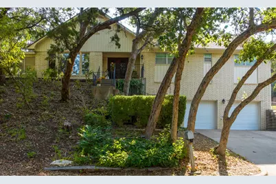 2621 Arroyo Road, Waco, TX 76710 - Photo 1