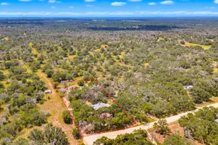 339 Shady Oaks Dr, Floresville, TX 78114 - Photo 32