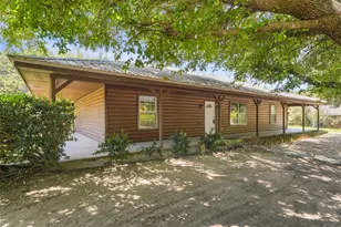 1112 Caprice Dr, Grand Saline, TX 75140 - Photo 2