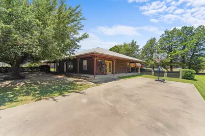 1112 Caprice Drive, Grand Saline, TX 75140 - Photo 4