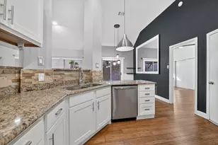 2136 Arbor Creek Dr, Carrollton, TX 75010 - Photo 14