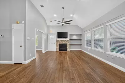 2136 Arbor Creek Drive, Carrollton, TX 75010 - Photo 6