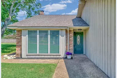 56 Sugar Creek Place, Woodway, TX 76712 - Photo 2