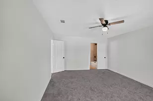 1004 Parker St, Fort Worth, TX 76112 - Photo 28