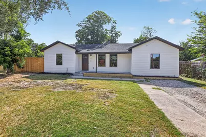 1004 Parker Street, Fort Worth, TX 76112 - Photo 1