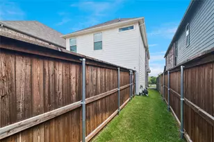 7526 Ezra Mews, Rowlett, TX 75089 - Photo 34