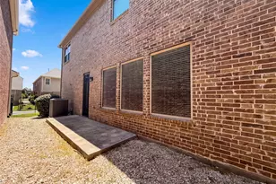 6756 Palo Duro Dr, Irving, TX 75063 - Photo 28